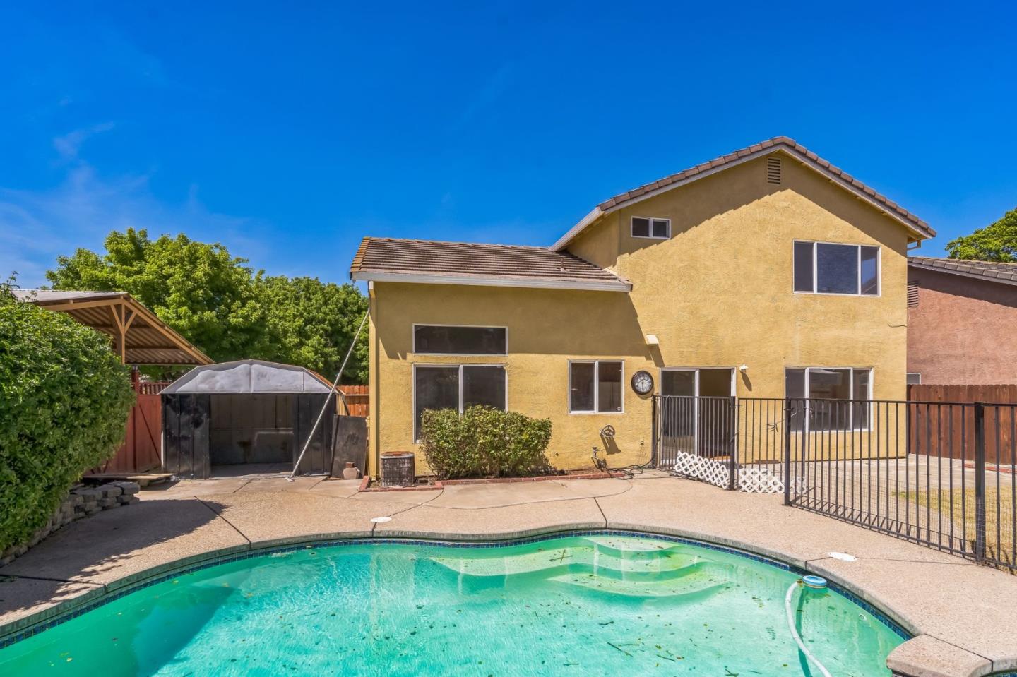 Detail Gallery Image 27 of 30 For 1780 Decarli St, Stockton,  CA 95206 - 4 Beds | 2/1 Baths