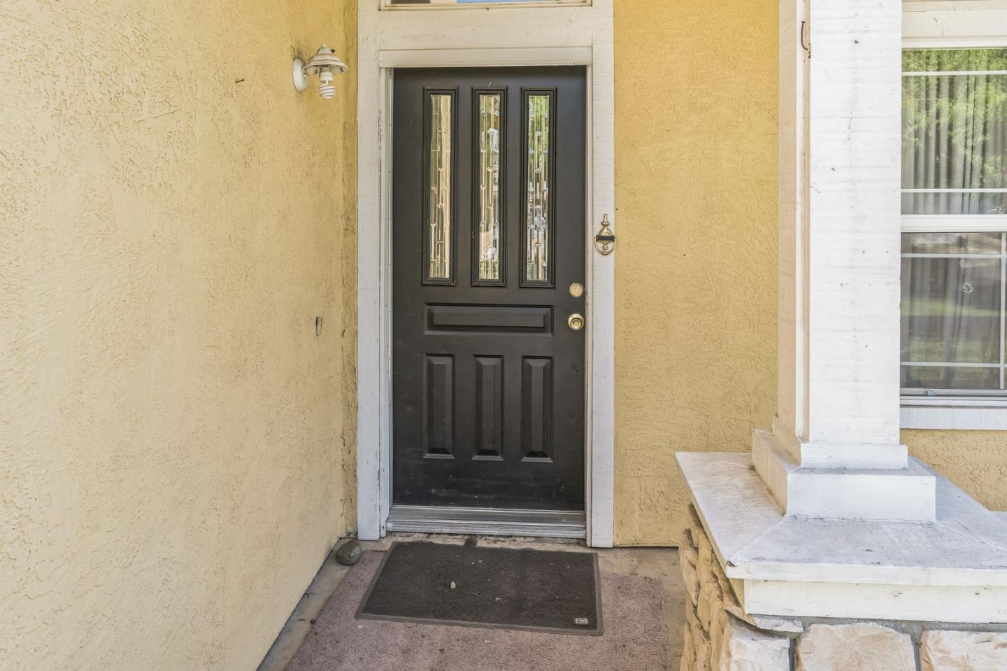 Detail Gallery Image 3 of 30 For 1780 Decarli St, Stockton,  CA 95206 - 4 Beds | 2/1 Baths