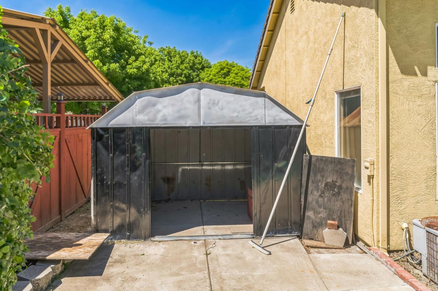 Detail Gallery Image 30 of 30 For 1780 Decarli St, Stockton,  CA 95206 - 4 Beds | 2/1 Baths