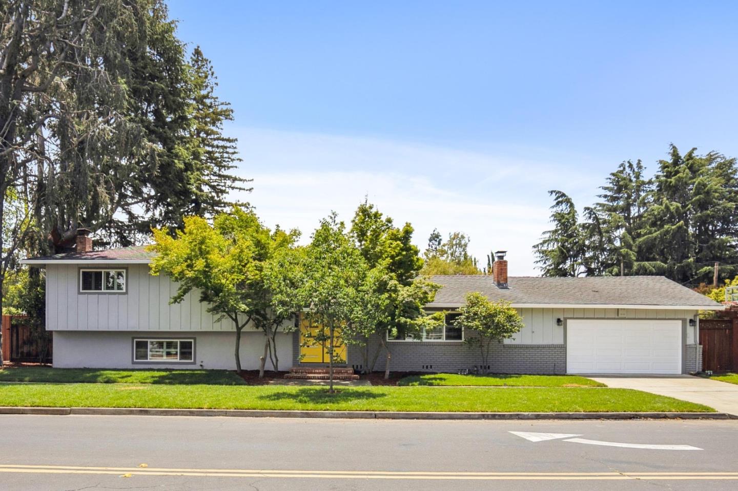 Detail Gallery Image 2 of 53 For 1500 E Campbell Ave, Campbell,  CA 95008 - 4 Beds | 2 Baths