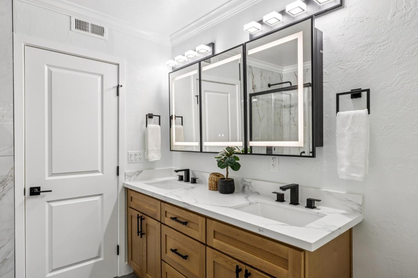 Detail Gallery Image 35 of 53 For 1500 E Campbell Ave, Campbell,  CA 95008 - 4 Beds | 2 Baths