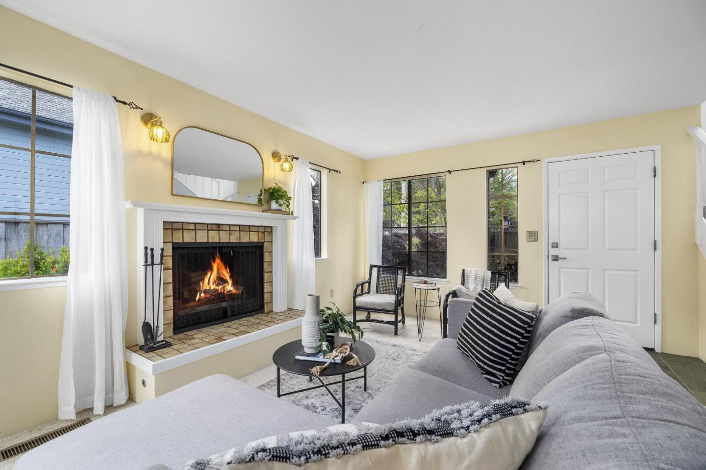 Detail Gallery Image 4 of 30 For 5334 Soquel Dr, Soquel,  CA 95073 - 2 Beds | 1/1 Baths