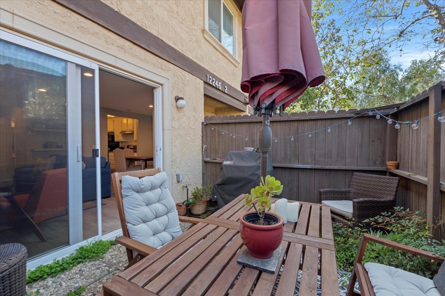Detail Gallery Image 16 of 21 For 12246 Runnymede St #2,  North Hollywood,  CA 91605 - 2 Beds | 2 Baths