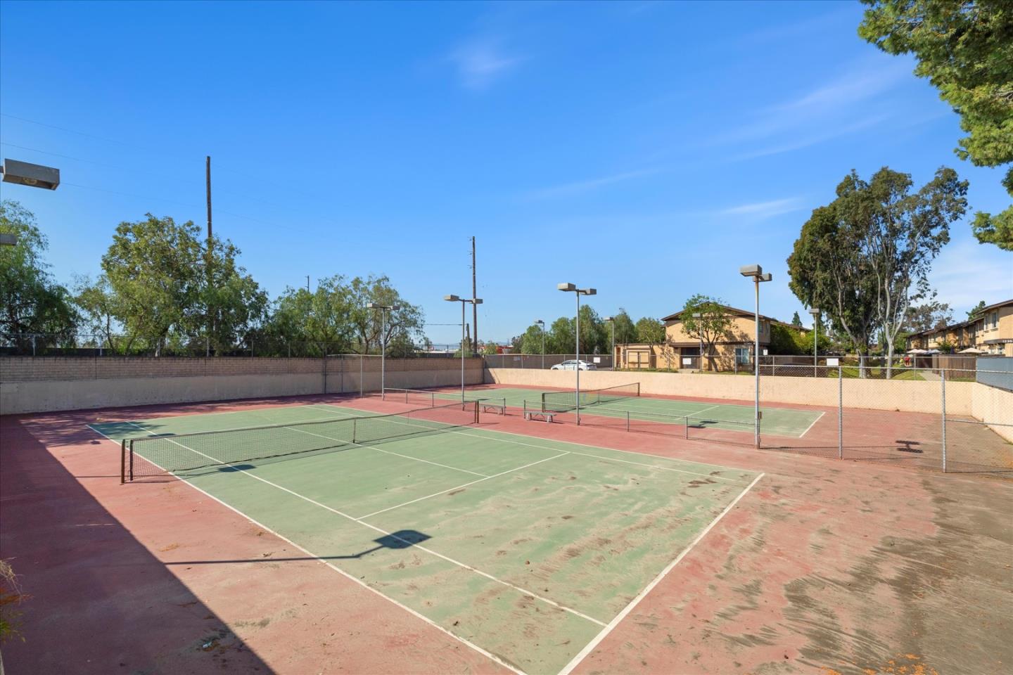 Detail Gallery Image 18 of 21 For 12246 Runnymede St #2,  North Hollywood,  CA 91605 - 2 Beds | 2 Baths