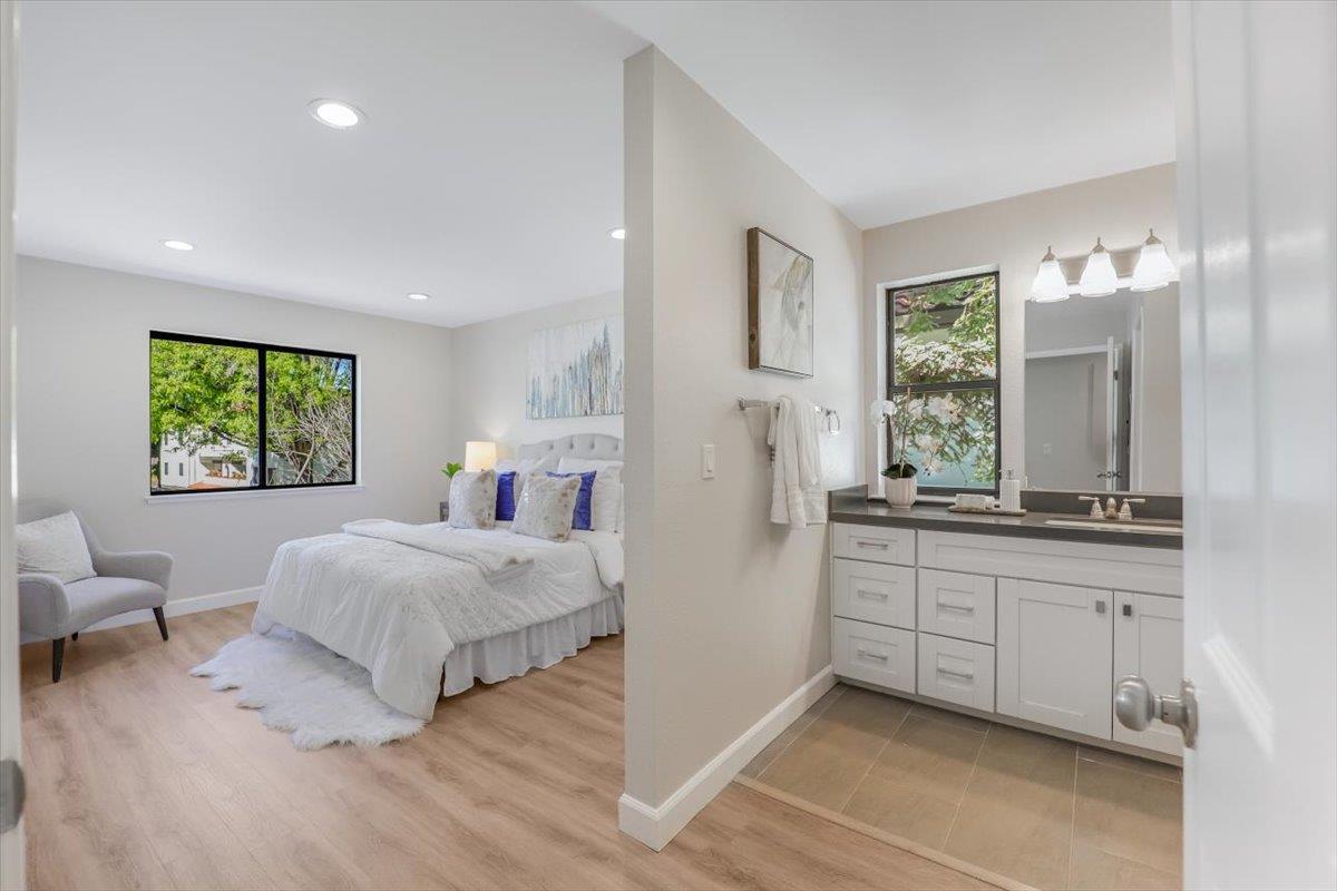 Detail Gallery Image 13 of 48 For 714 San Conrado Ter #5,  Sunnyvale,  CA 94085 - 2 Beds | 2 Baths