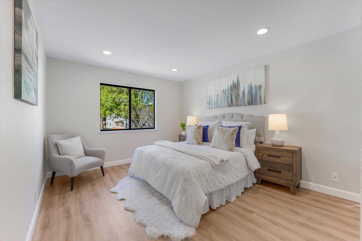 Detail Gallery Image 14 of 48 For 714 San Conrado Ter #5,  Sunnyvale,  CA 94085 - 2 Beds | 2 Baths