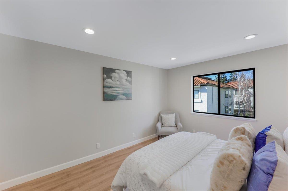 Detail Gallery Image 17 of 48 For 714 San Conrado Ter #5,  Sunnyvale,  CA 94085 - 2 Beds | 2 Baths