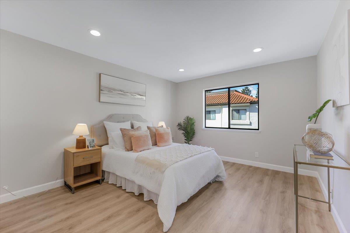 Detail Gallery Image 22 of 48 For 714 San Conrado Ter #5,  Sunnyvale,  CA 94085 - 2 Beds | 2 Baths