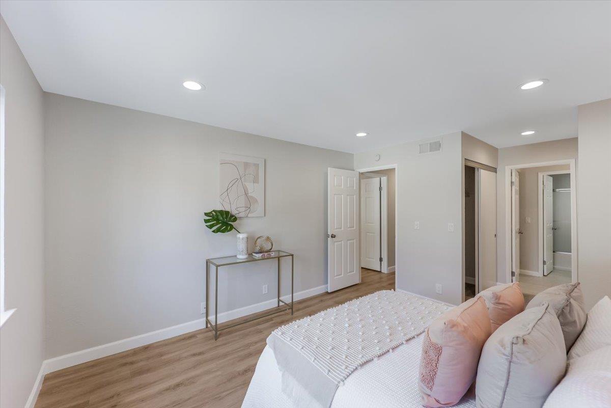 Detail Gallery Image 24 of 48 For 714 San Conrado Ter #5,  Sunnyvale,  CA 94085 - 2 Beds | 2 Baths