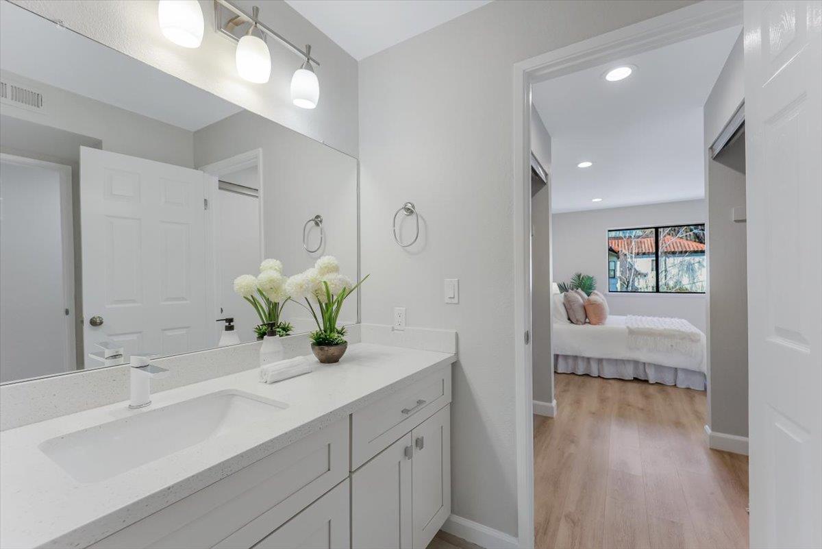 Detail Gallery Image 27 of 48 For 714 San Conrado Ter #5,  Sunnyvale,  CA 94085 - 2 Beds | 2 Baths