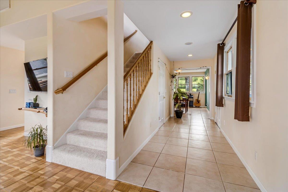 Detail Gallery Image 18 of 53 For 71 Spring Rd, Royal Oaks,  CA 95076 - 4 Beds | 3/1 Baths