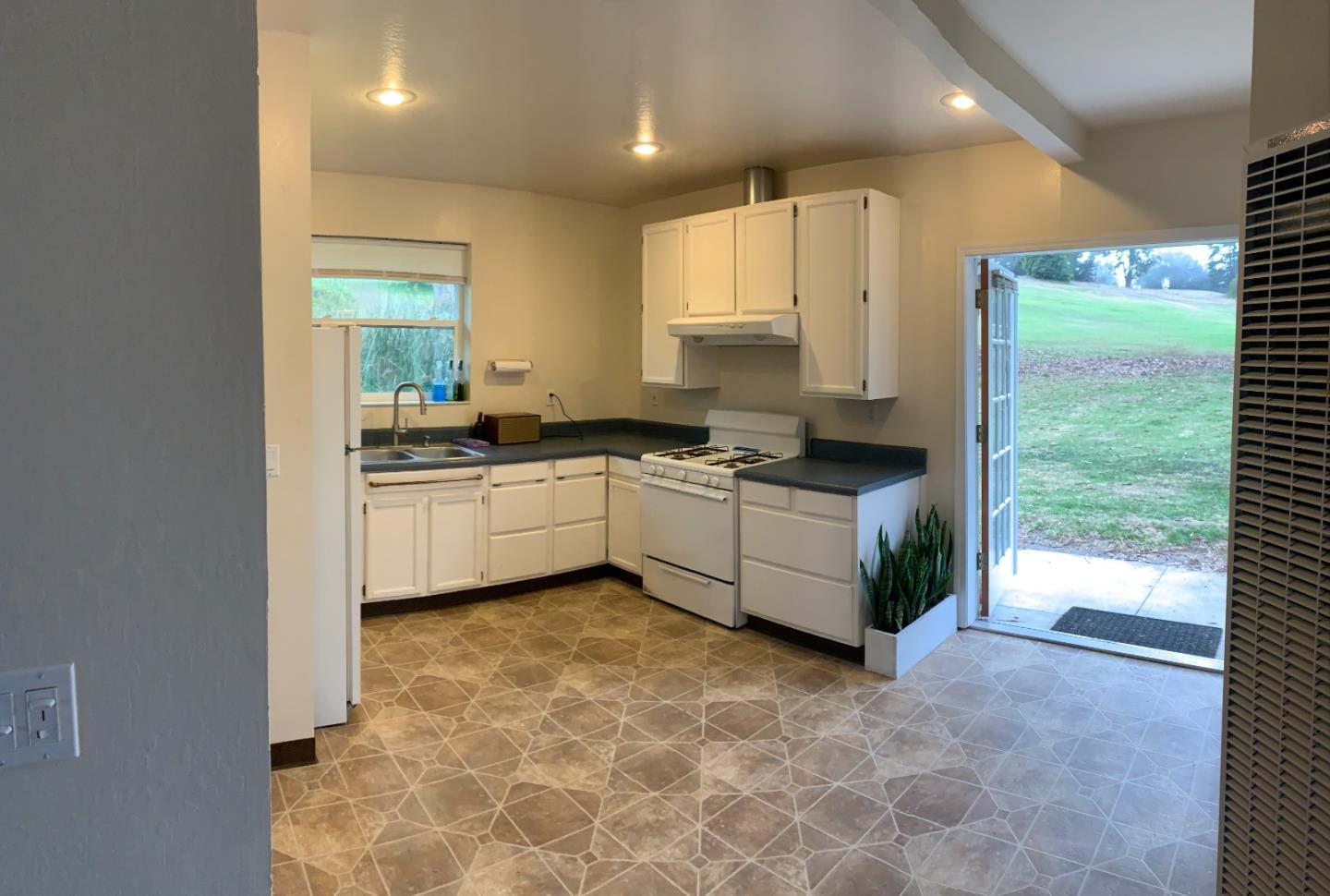 Detail Gallery Image 48 of 53 For 71 Spring Rd, Royal Oaks,  CA 95076 - 4 Beds | 3/1 Baths