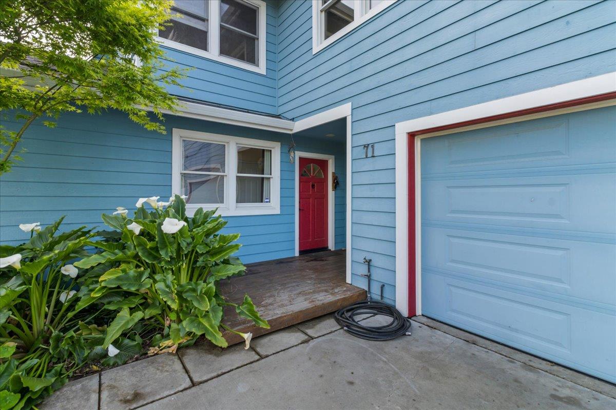 Detail Gallery Image 5 of 53 For 71 Spring Rd, Royal Oaks,  CA 95076 - 4 Beds | 3/1 Baths