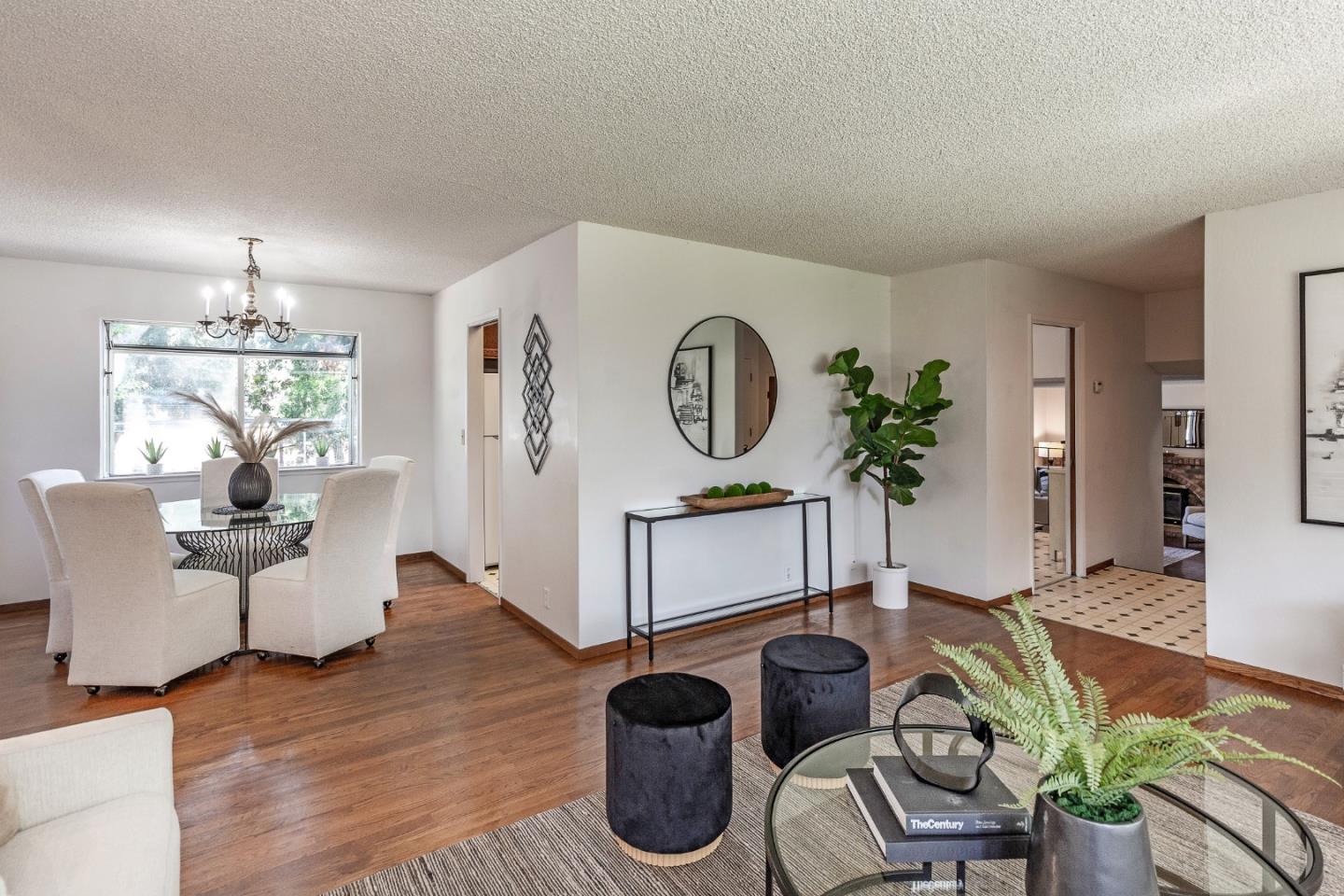 Detail Gallery Image 5 of 29 For 443 Thames Park Ct, San Jose,  CA 95136 - 4 Beds | 2/1 Baths