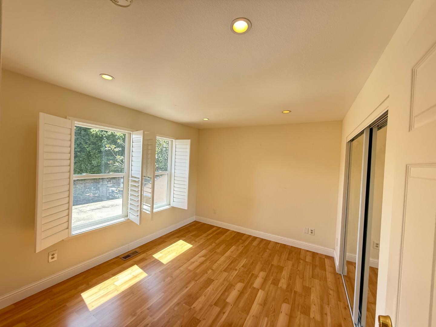 Detail Gallery Image 25 of 40 For 336 Morse Ct, Marina,  CA 93933 - 4 Beds | 3 Baths