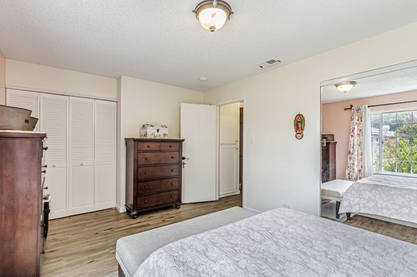 Detail Gallery Image 21 of 31 For 5465 Don Edmondo Ct, San Jose,  CA 95123 - 2 Beds | 1/1 Baths