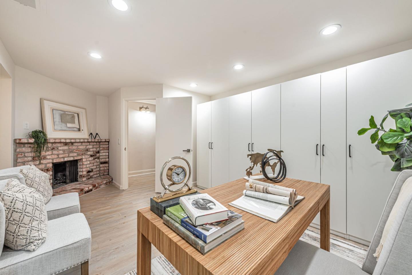 Detail Gallery Image 13 of 35 For 6015 Calle De Felice, San Jose,  CA 95124 - 3 Beds | 3/1 Baths