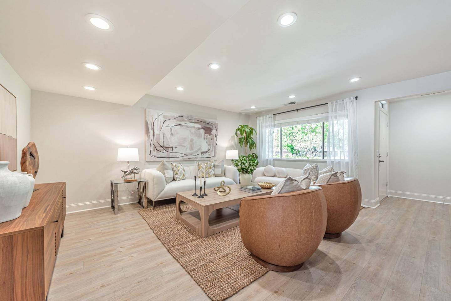 Detail Gallery Image 2 of 35 For 6015 Calle De Felice, San Jose,  CA 95124 - 3 Beds | 3/1 Baths