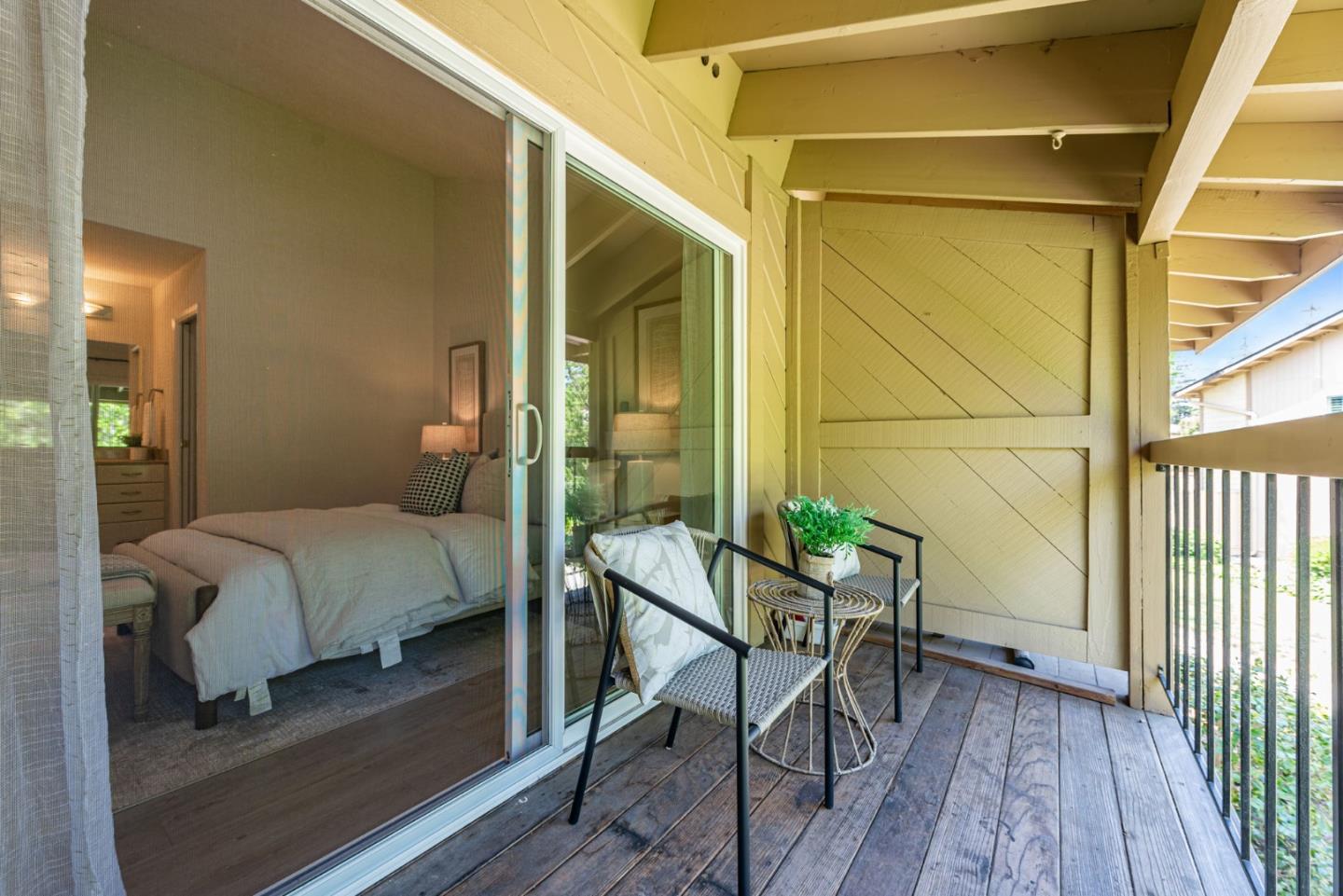 Detail Gallery Image 20 of 35 For 6015 Calle De Felice, San Jose,  CA 95124 - 3 Beds | 3/1 Baths