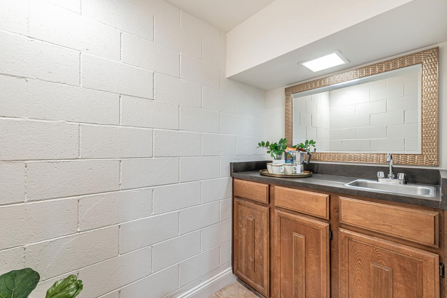 Detail Gallery Image 32 of 35 For 6015 Calle De Felice, San Jose,  CA 95124 - 3 Beds | 3/1 Baths