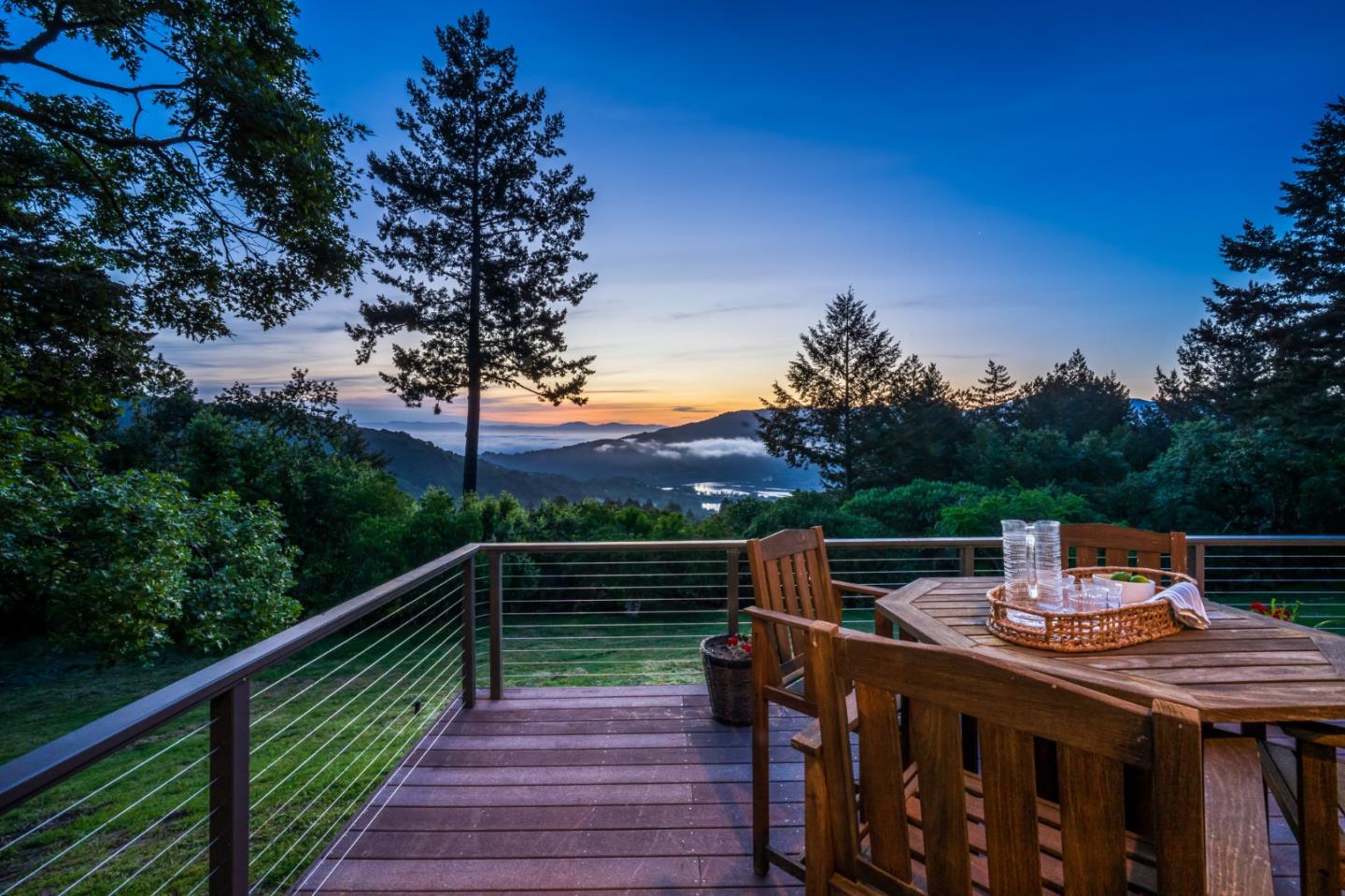 Detail Gallery Image 28 of 86 For 19445 Black Rd, Los Gatos,  CA 95033 - 4 Beds | 4 Baths