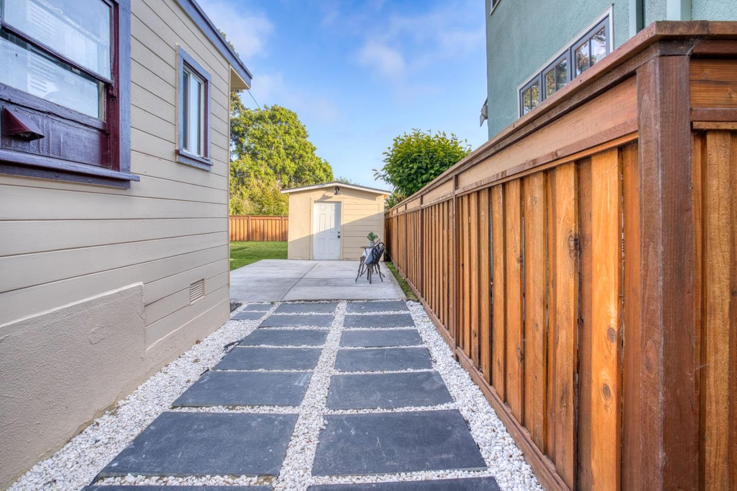 Detail Gallery Image 62 of 68 For 1354 Marin Ave, Albany,  CA 94706 - 4 Beds | 2 Baths