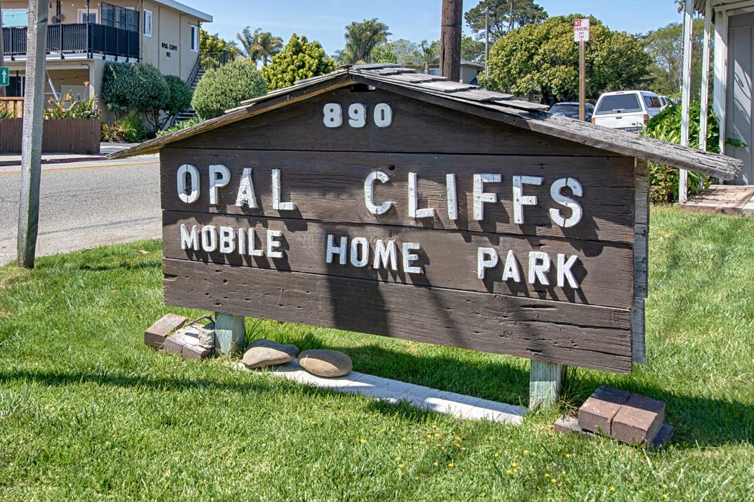 Detail Gallery Image 30 of 30 For 890 38th Ave #92,  Santa Cruz,  CA 95062 - 3 Beds | 2 Baths