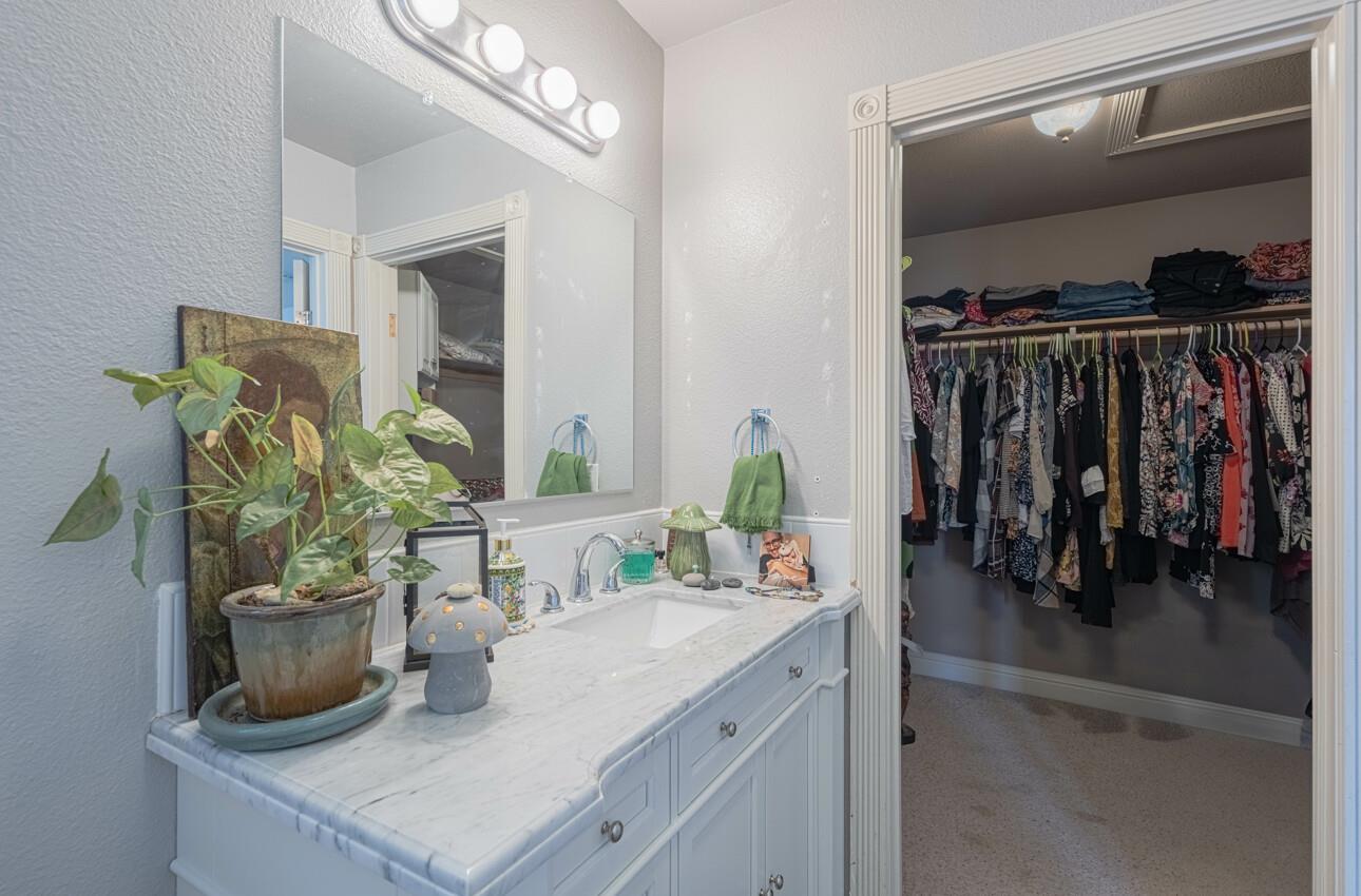 Detail Gallery Image 27 of 39 For 1416 San Rafael St, Los Banos,  CA 93635 - 6 Beds | 3/1 Baths