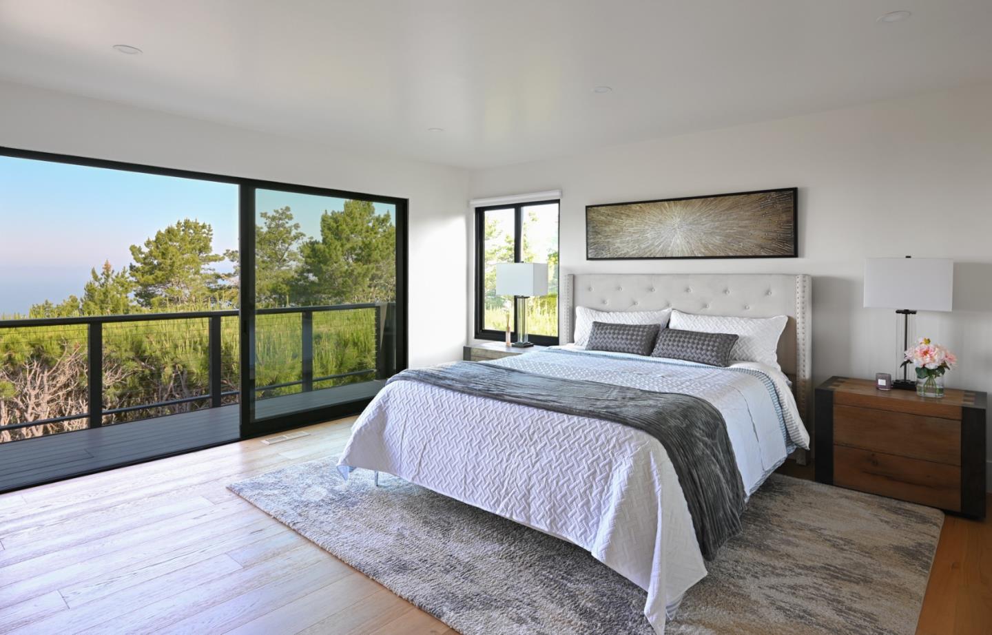 Detail Gallery Image 13 of 27 For 4013 Los Altos Dr, Pebble Beach,  CA 93953 - 3 Beds | 2/1 Baths