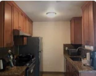 Detail Gallery Image 4 of 11 For 228 Greendale Way #UNIT 3,  San Jose,  CA 95129 - 2 Beds | 1 Baths