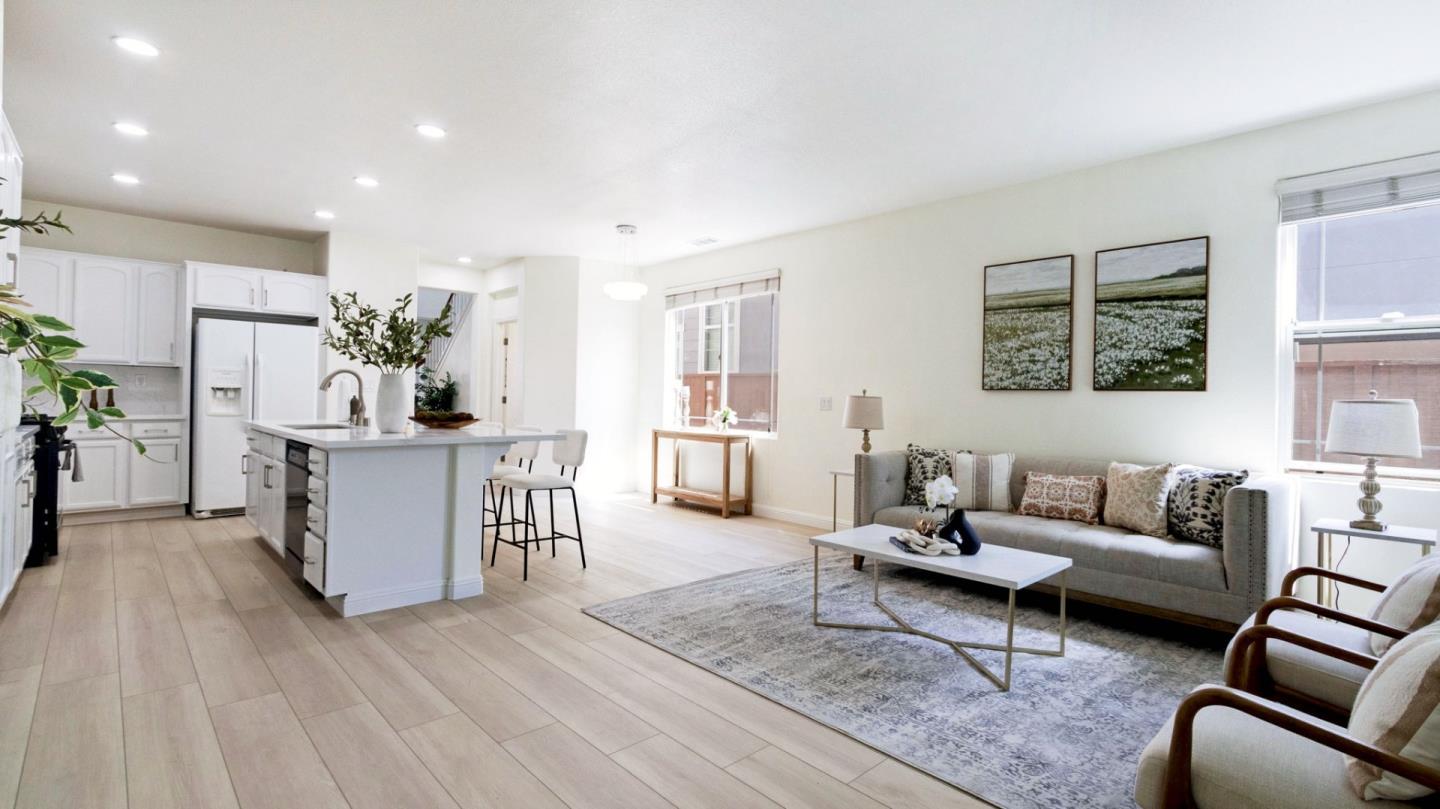 Detail Gallery Image 13 of 52 For 2760 Shellgate Cir, Hayward,  CA 94545 - 4 Beds | 2/1 Baths