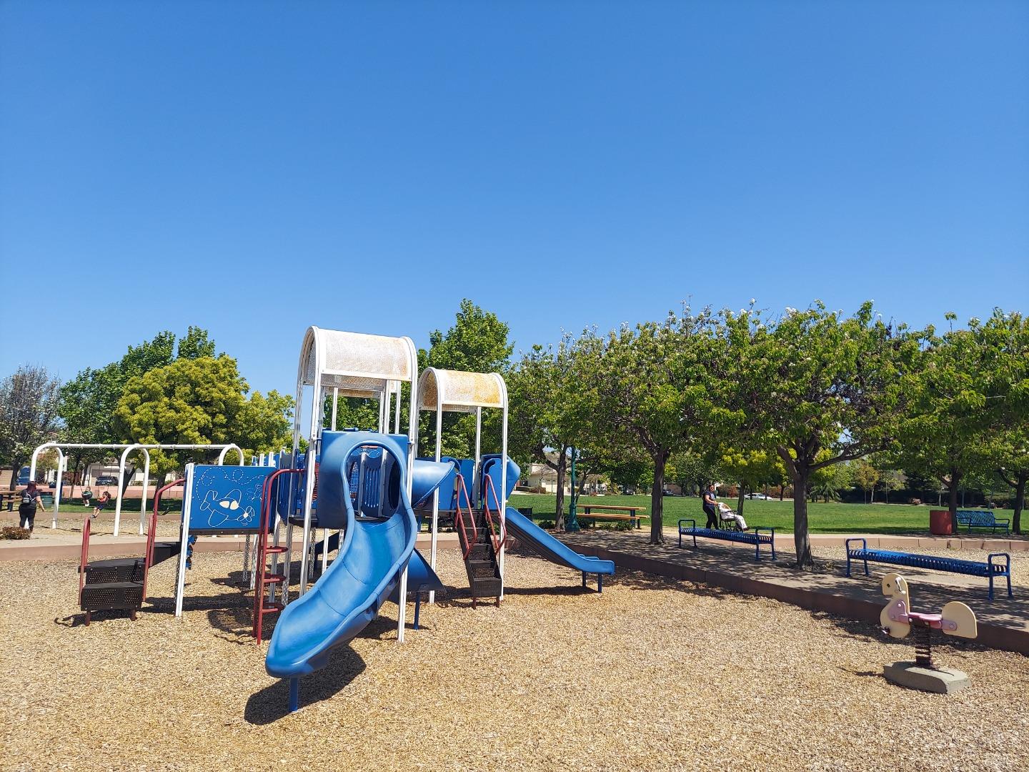Detail Gallery Image 47 of 52 For 2760 Shellgate Cir, Hayward,  CA 94545 - 4 Beds | 2/1 Baths