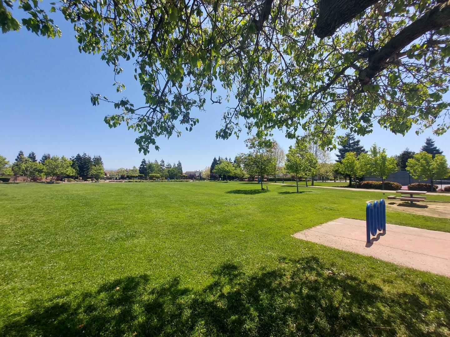 Detail Gallery Image 52 of 52 For 2760 Shellgate Cir, Hayward,  CA 94545 - 4 Beds | 2/1 Baths