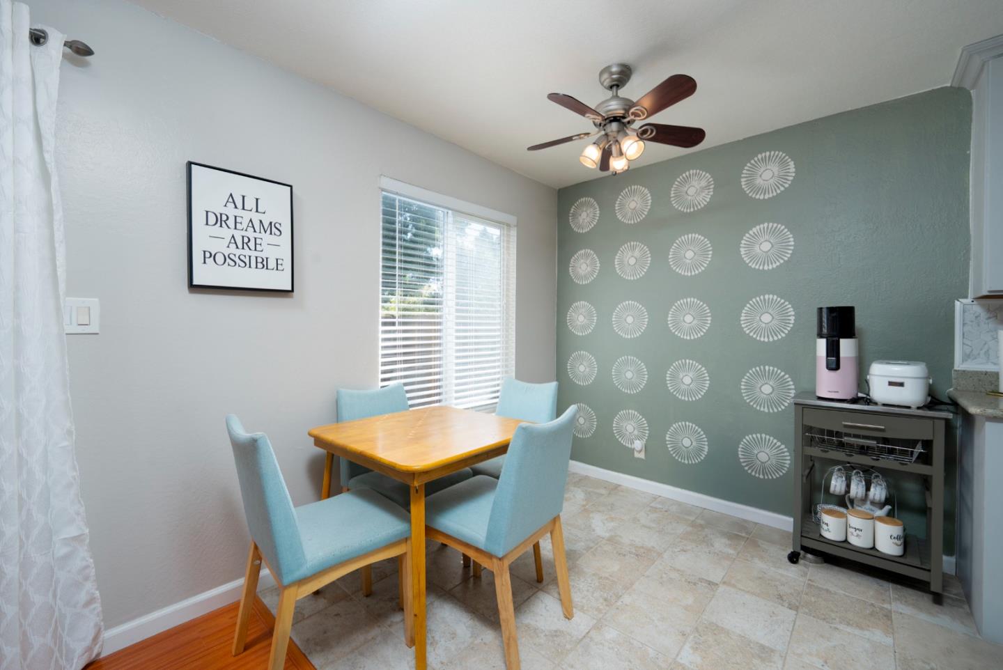 Detail Gallery Image 2 of 24 For 2755 Country Dr #140,  Fremont,  CA 94536 - 2 Beds | 1/1 Baths