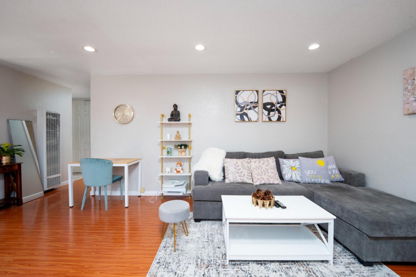 Detail Gallery Image 6 of 24 For 2755 Country Dr #140,  Fremont,  CA 94536 - 2 Beds | 1/1 Baths