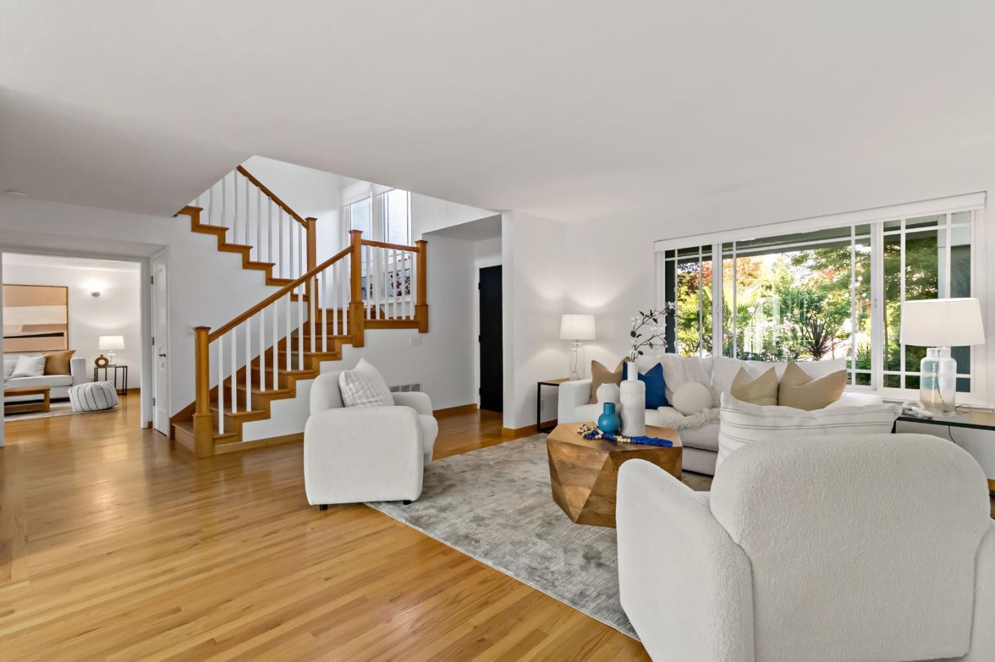 Detail Gallery Image 10 of 46 For 1830 Idyllwild Ave, Redwood City,  CA 94061 - 4 Beds | 2/1 Baths