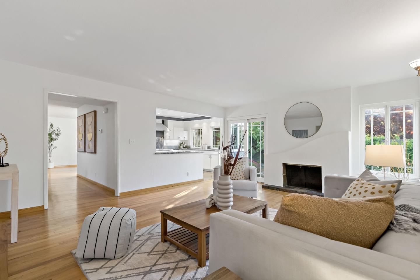 Detail Gallery Image 20 of 46 For 1830 Idyllwild Ave, Redwood City,  CA 94061 - 4 Beds | 2/1 Baths