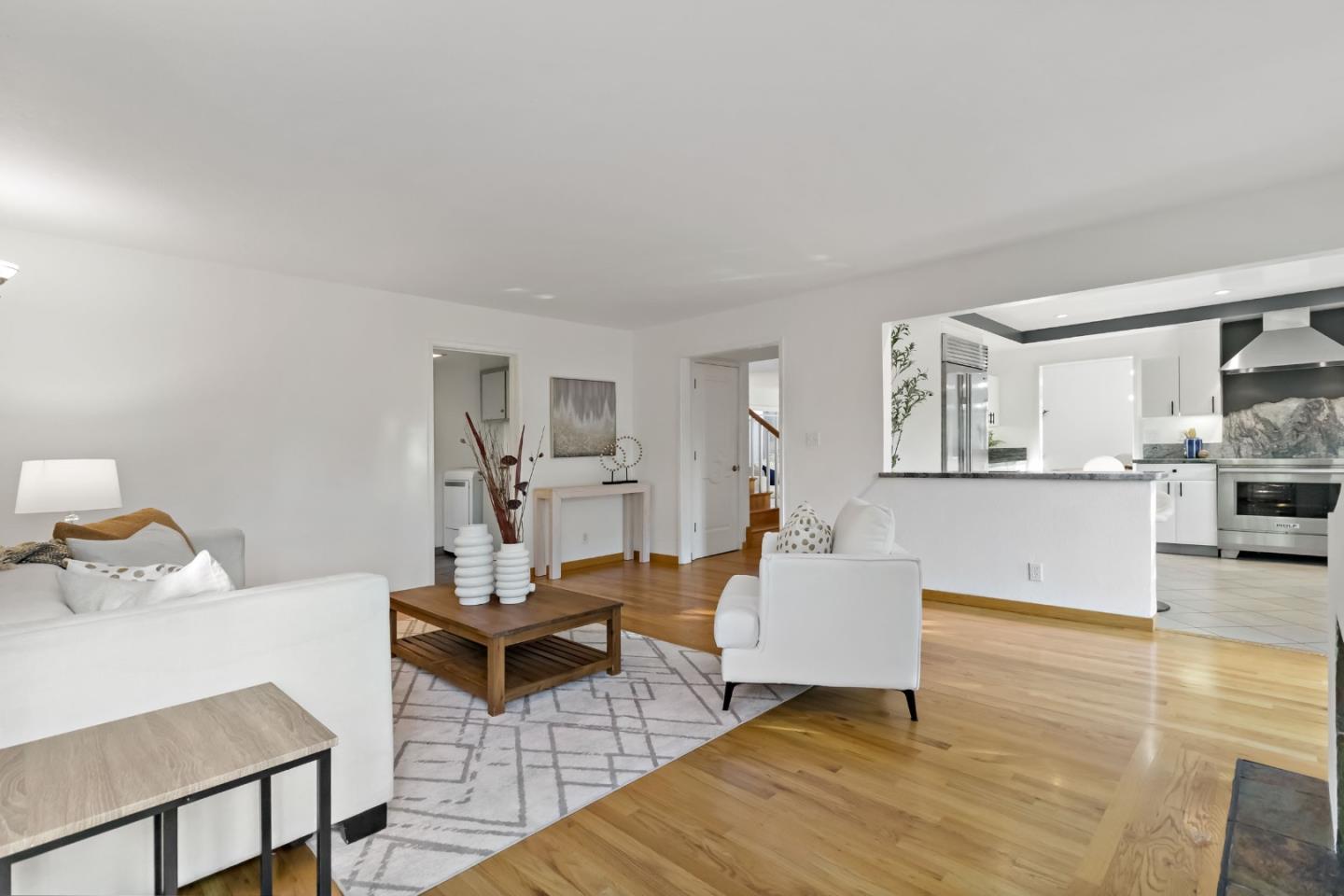 Detail Gallery Image 21 of 46 For 1830 Idyllwild Ave, Redwood City,  CA 94061 - 4 Beds | 2/1 Baths