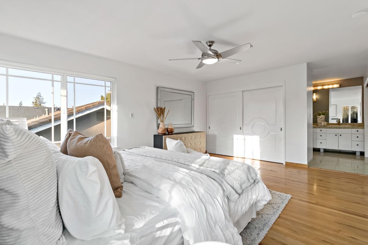Detail Gallery Image 26 of 46 For 1830 Idyllwild Ave, Redwood City,  CA 94061 - 4 Beds | 2/1 Baths