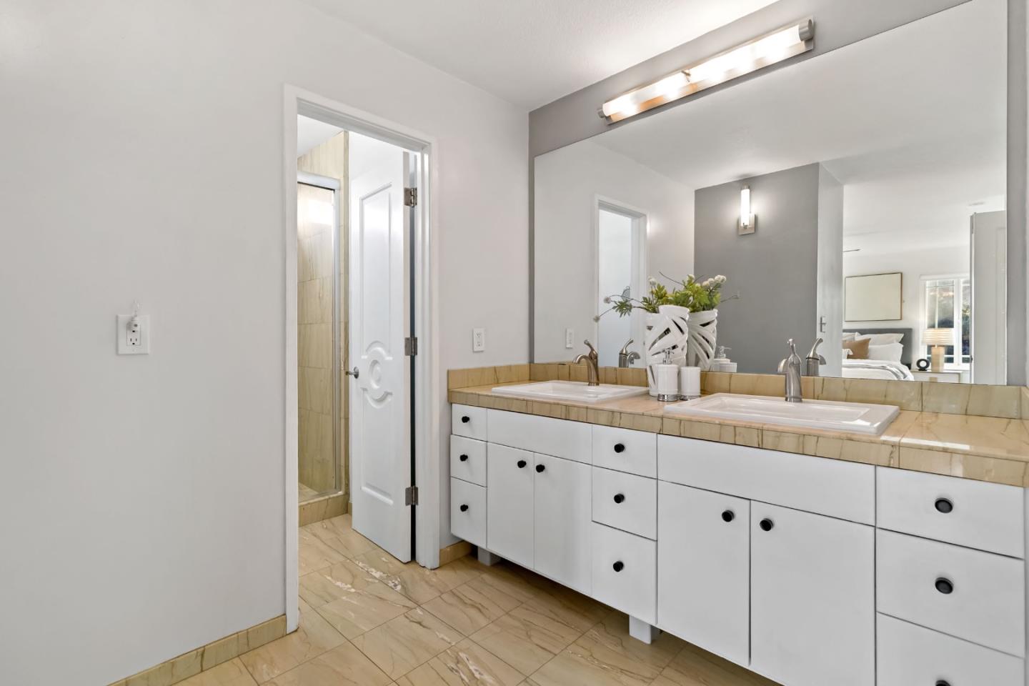 Detail Gallery Image 29 of 46 For 1830 Idyllwild Ave, Redwood City,  CA 94061 - 4 Beds | 2/1 Baths