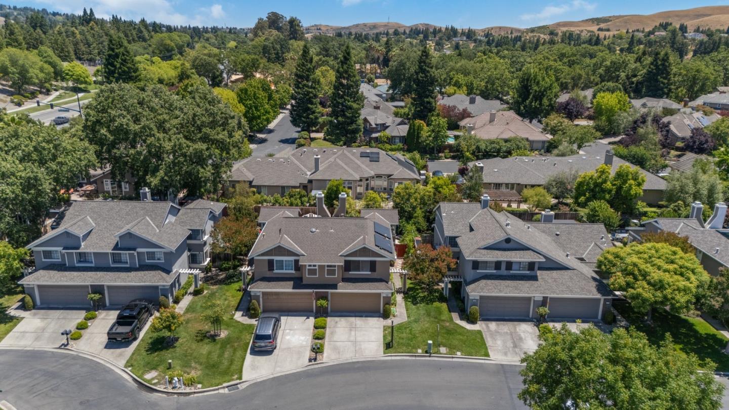 Detail Gallery Image 30 of 32 For 290 Bridgeside Cir, Danville,  CA 94506 - 4 Beds | 3 Baths