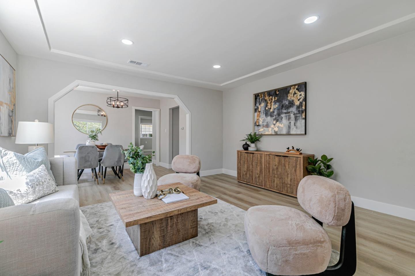 Detail Gallery Image 6 of 44 For 197 S 24th St, San Jose,  CA 95116 - 3 Beds | 1 Baths
