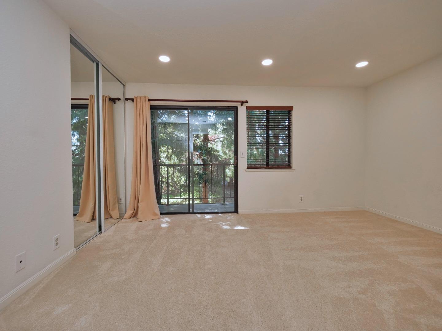 Detail Gallery Image 20 of 74 For 471 Northlake Dr #47,  San Jose,  CA 95117 - 1 Beds | 1 Baths