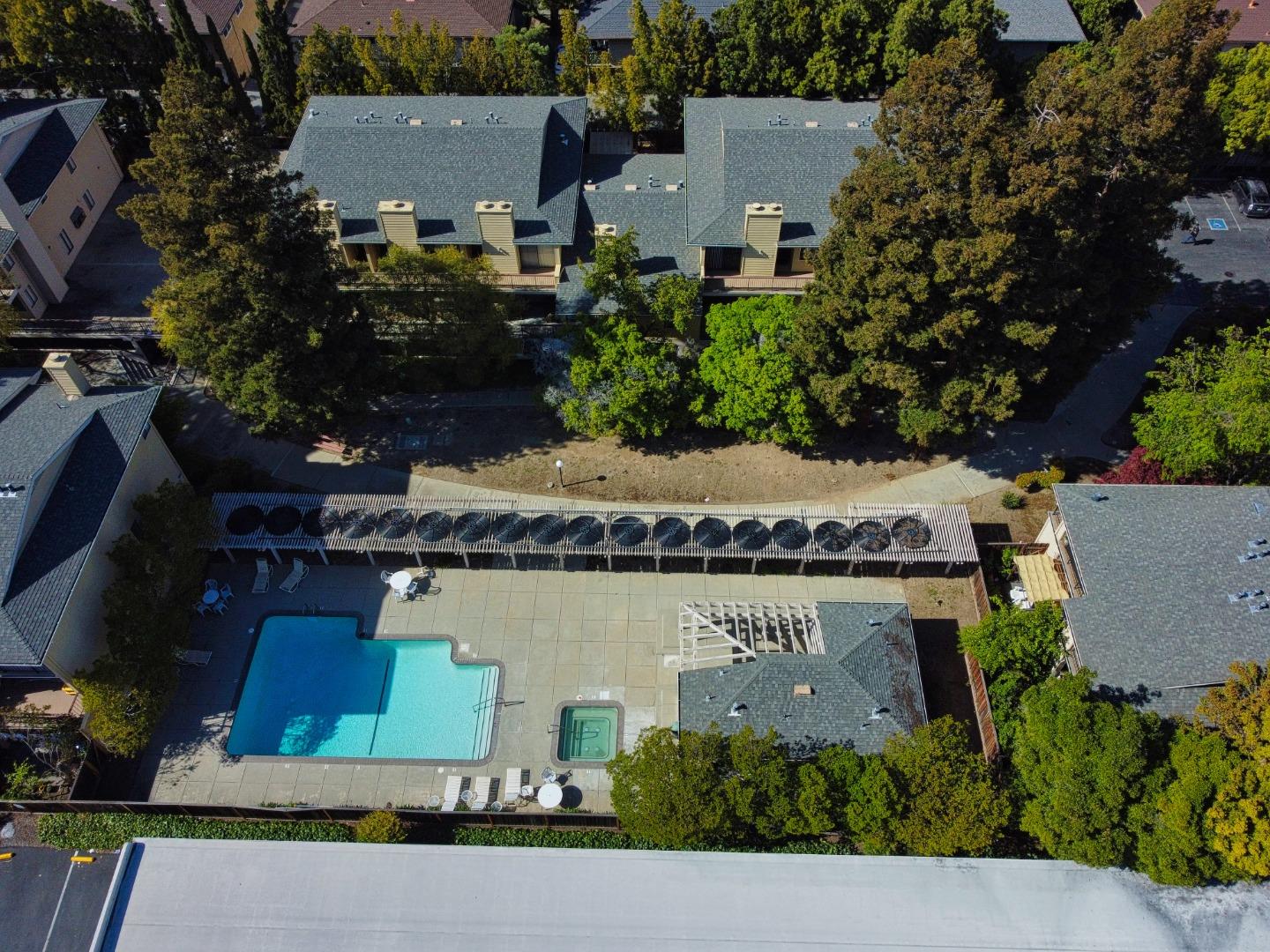 Detail Gallery Image 58 of 74 For 471 Northlake Dr #47,  San Jose,  CA 95117 - 1 Beds | 1 Baths