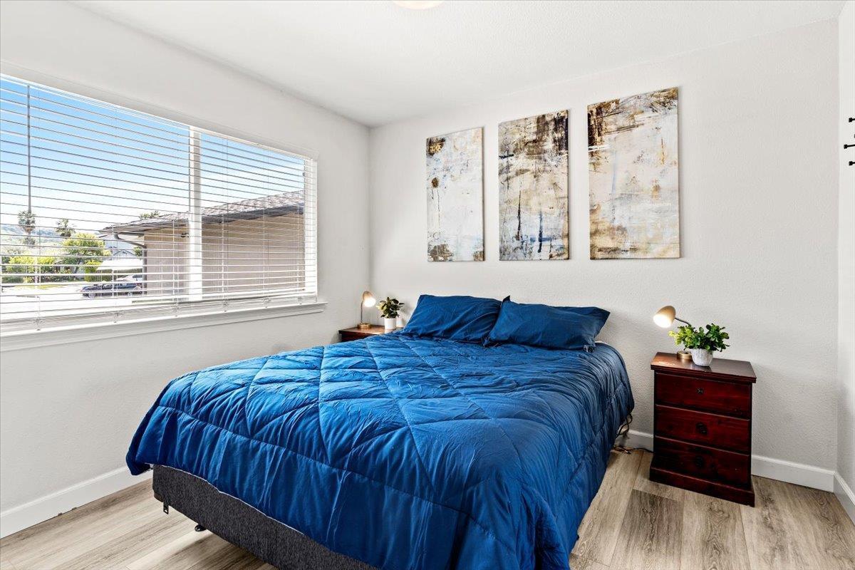 Detail Gallery Image 13 of 23 For 5856 Erskine Ct, San Jose,  CA 95123 - 4 Beds | 2 Baths