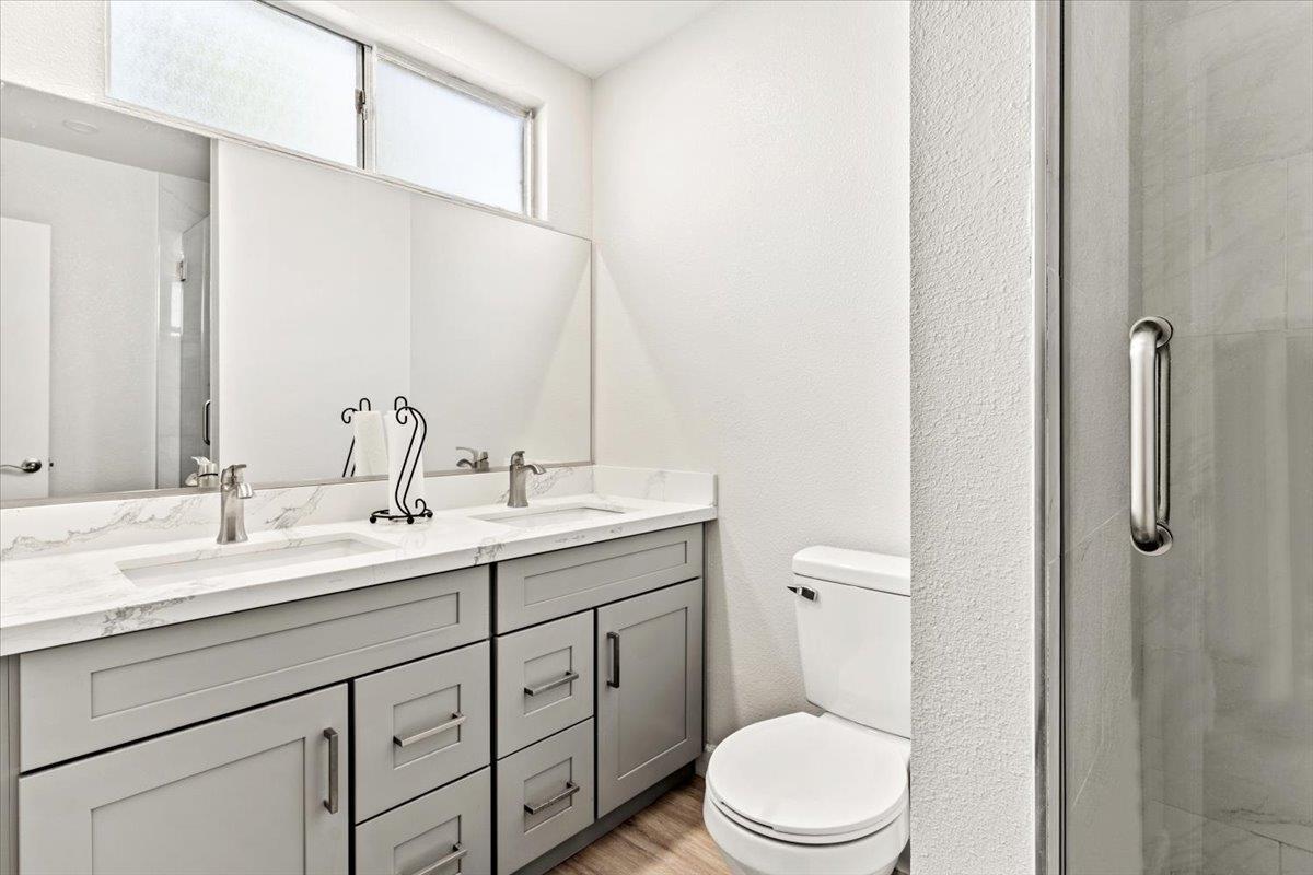Detail Gallery Image 17 of 23 For 5856 Erskine Ct, San Jose,  CA 95123 - 4 Beds | 2 Baths