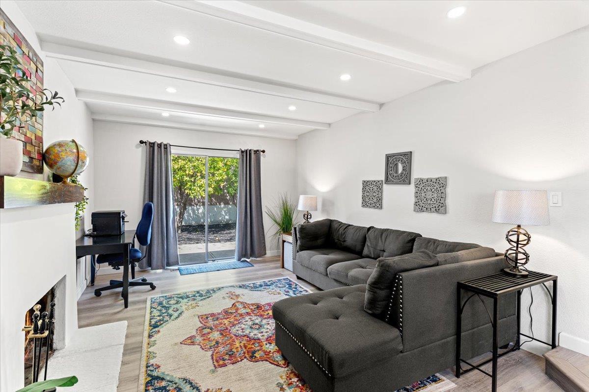 Detail Gallery Image 9 of 23 For 5856 Erskine Ct, San Jose,  CA 95123 - 4 Beds | 2 Baths