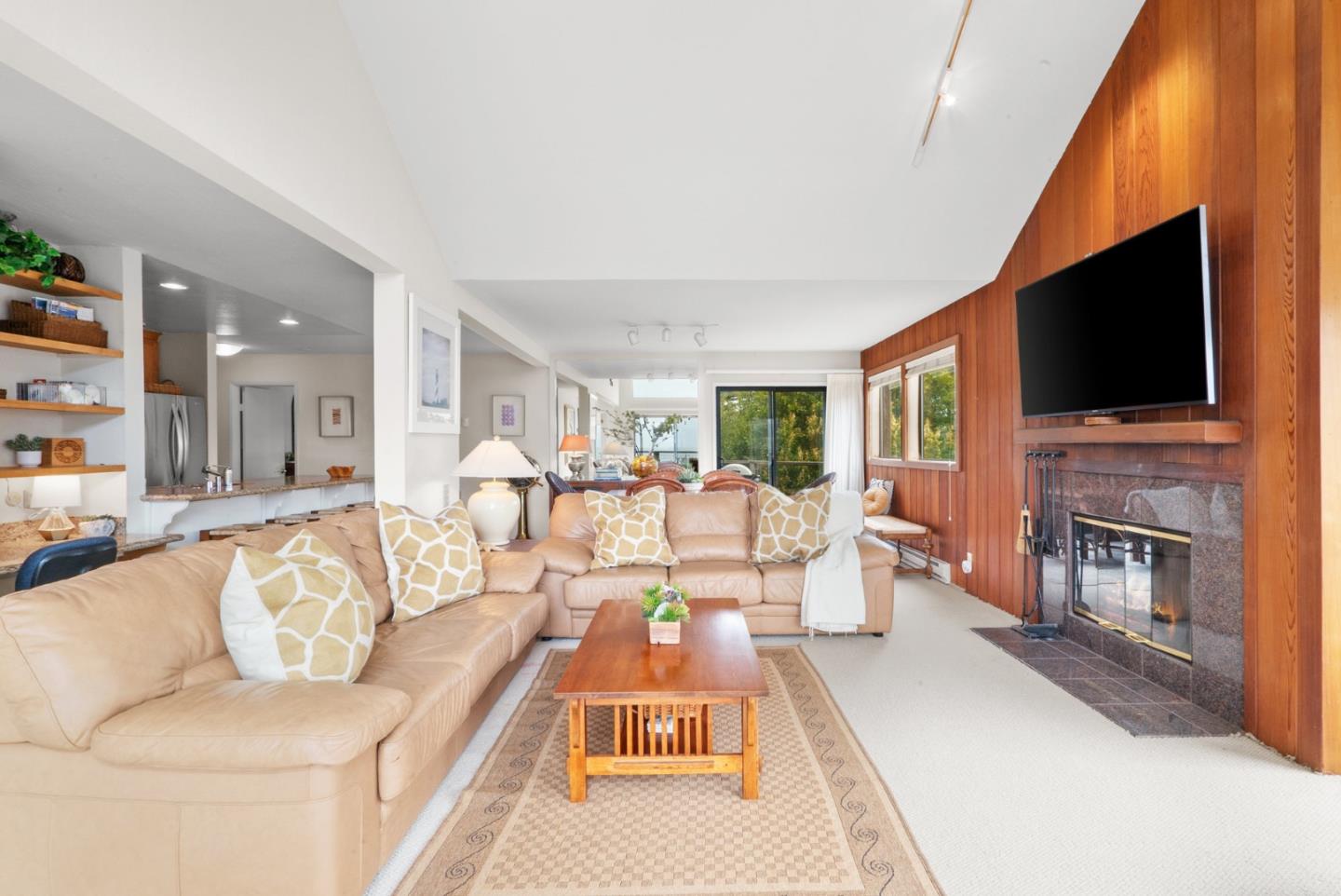 Detail Gallery Image 7 of 54 For 101 Shell Dr #127,  Watsonville,  CA 95076 - 2 Beds | 2 Baths