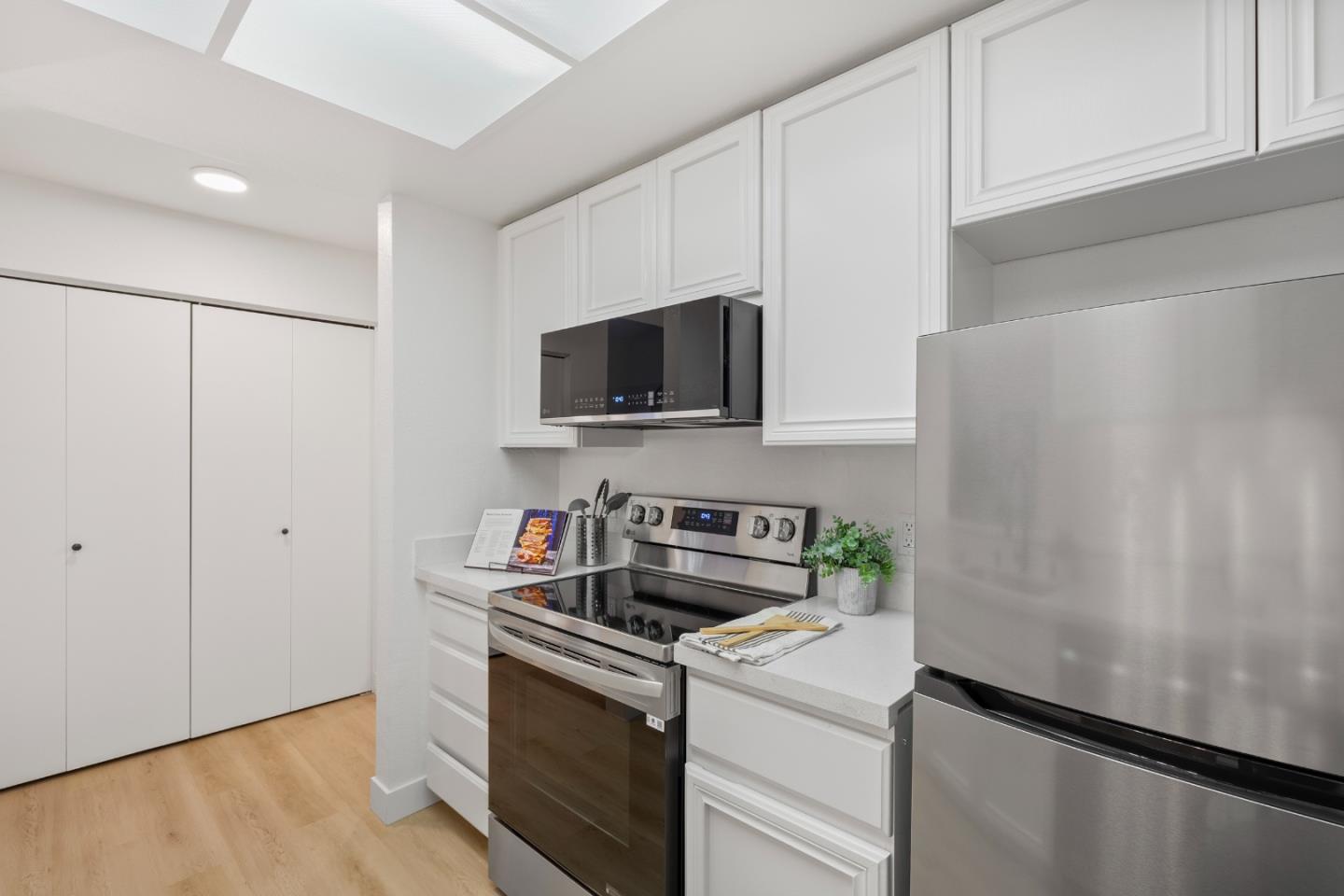 Detail Gallery Image 11 of 68 For 39993 Fremont Blvd #310,  Fremont,  CA 94538 - 2 Beds | 2 Baths