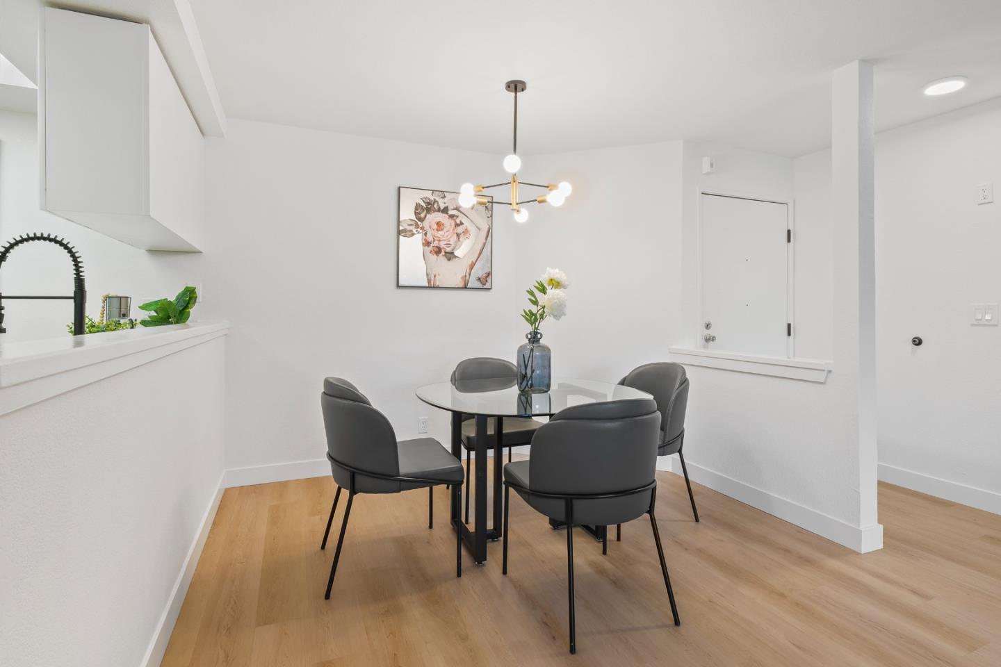 Detail Gallery Image 7 of 68 For 39993 Fremont Blvd #310,  Fremont,  CA 94538 - 2 Beds | 2 Baths
